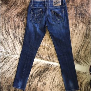 Vigoss Studio Skinny Jeans Size 27 or Size 3/4